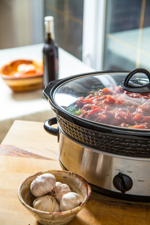 5 Reasons Why Your Slow Cooker Should Be Your Best Friend 