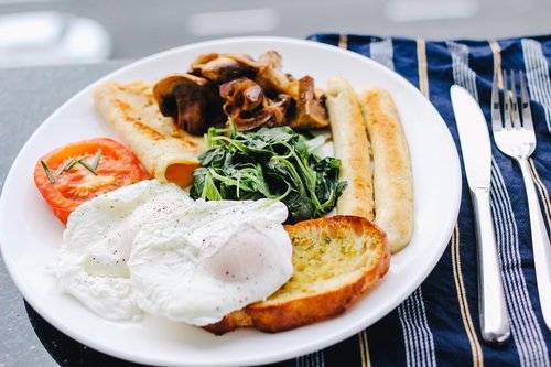  A Brief History of Brunch 