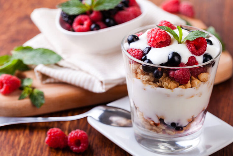 5 Reasons to Eat Yogurt Every Day